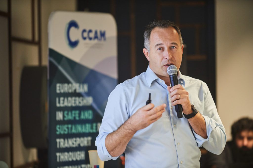 Serge van Dam